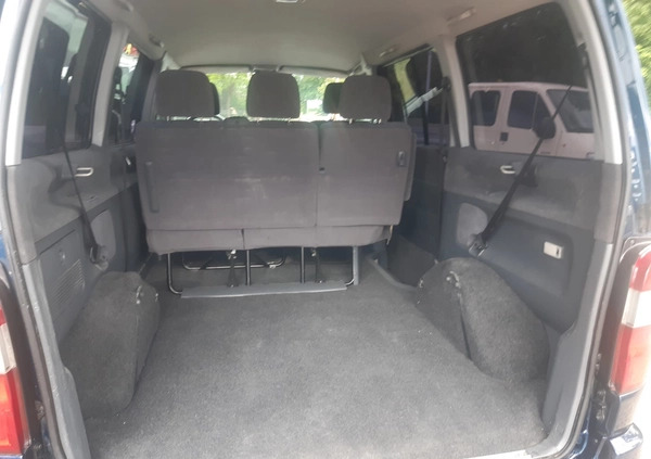 Toyota Hiace cena 45900 przebieg: 171000, rok produkcji 2011 z Garwolin małe 67
